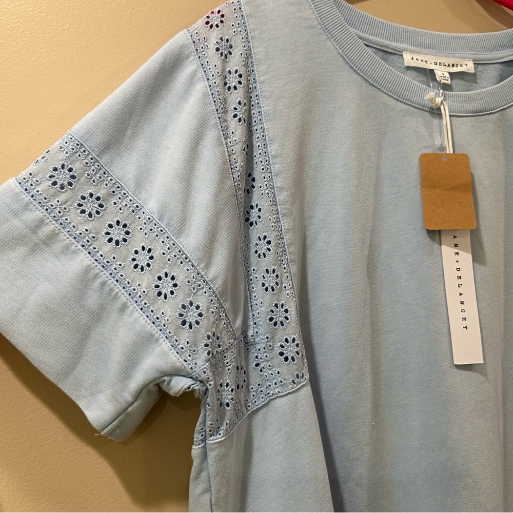 Jane And Delancey Washed Blue Eyelet Lace Sleeve Sweatshirt Tee Womens S NWT - Picture 3 of 6